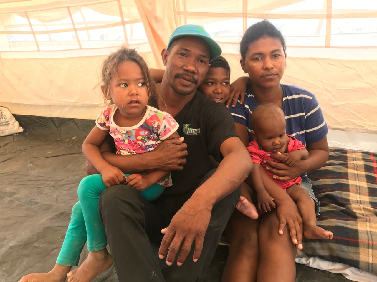 "Yo pensaba que las carpas eran solo para ir a la playa": la ONU abre un campamento para migrantes venezolanos en Colombia