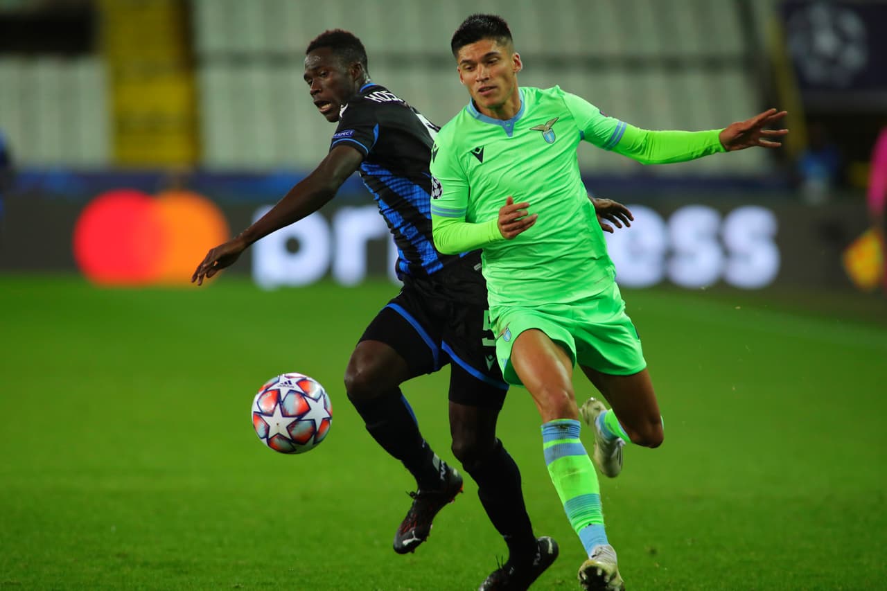 Brugge y Lazio repartieron unidades tras igualar a un gol. Brujas recibirá al Dortmund y Lazio visitará al Zenit en la siguiente jornada de la Champions.