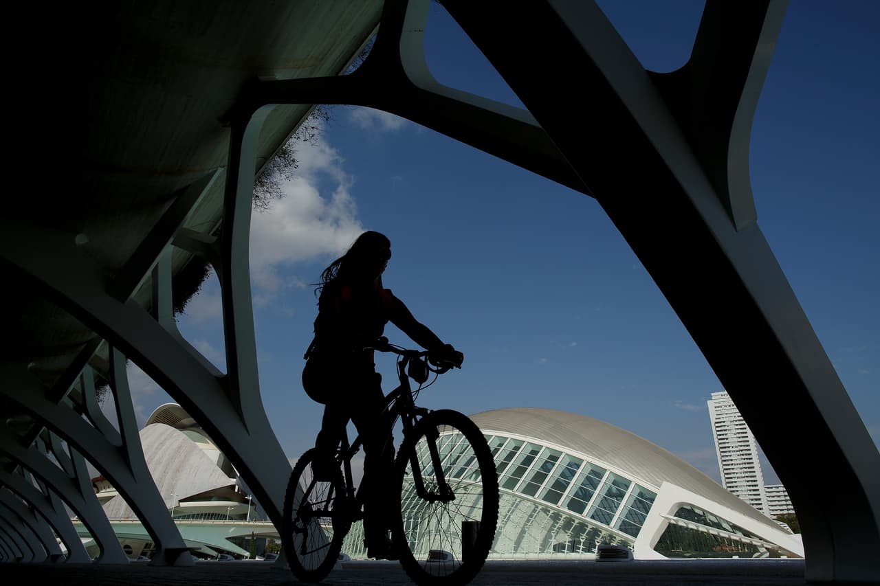 La ruta del despilfarro urbano en España