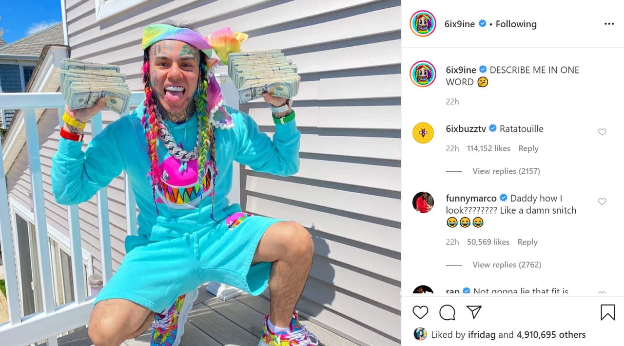 <b><a href="https://www.instagram.com/p/B_-X4l4nUPU/" target="_blank">Una de esas publicaciones</a></b> fue esta en la que pidió a sus fans que lo describieran con "una palabra".
<br>