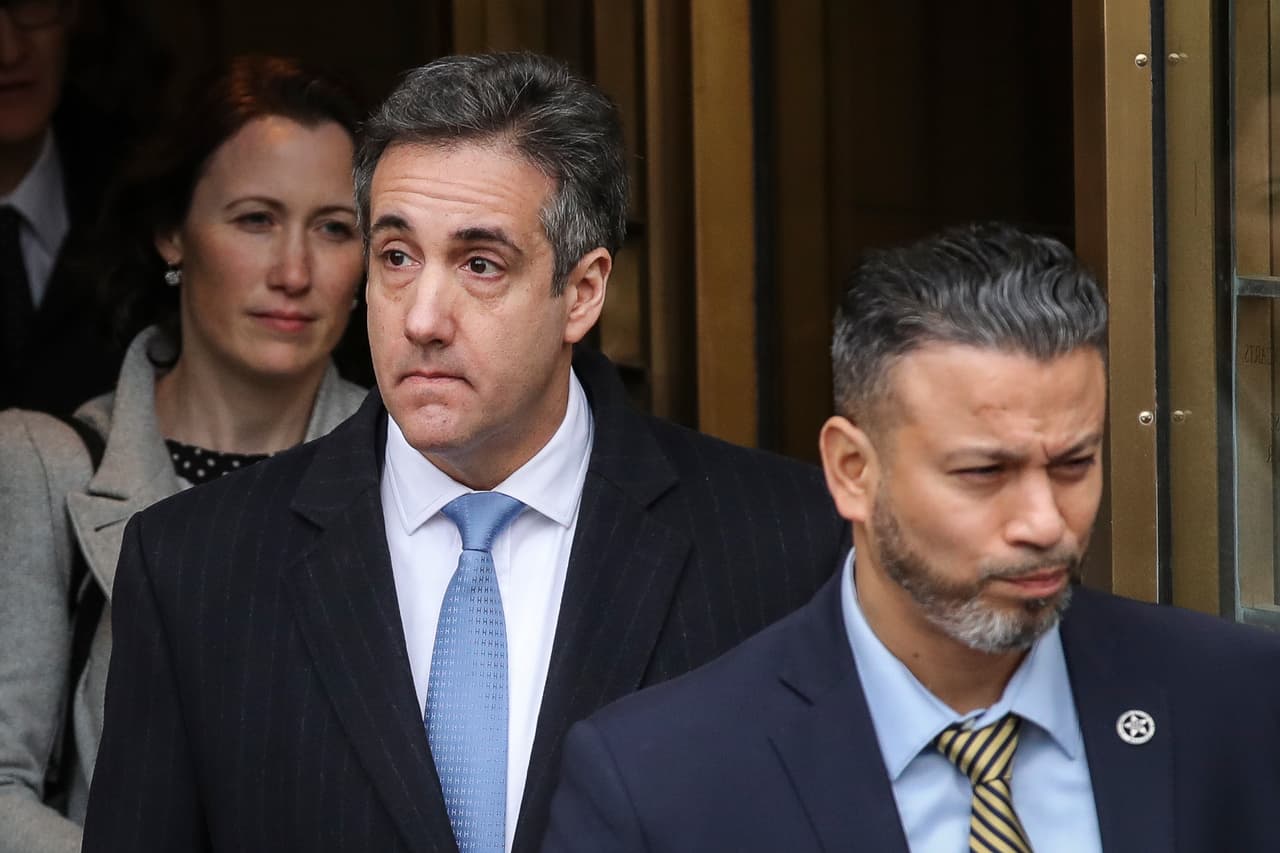 Cohen pinta a Trump como un capo de la mafia