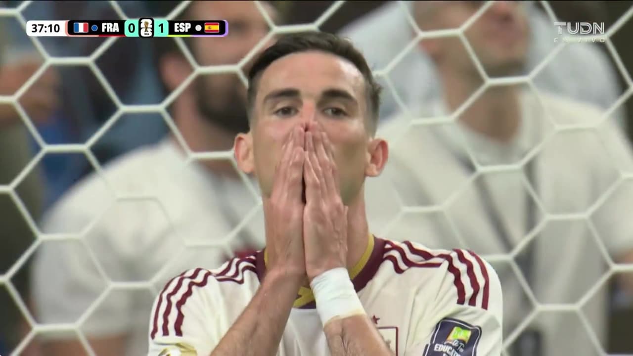 ¡Se salva Francia! Error del arquero que casi termina el el 0-2