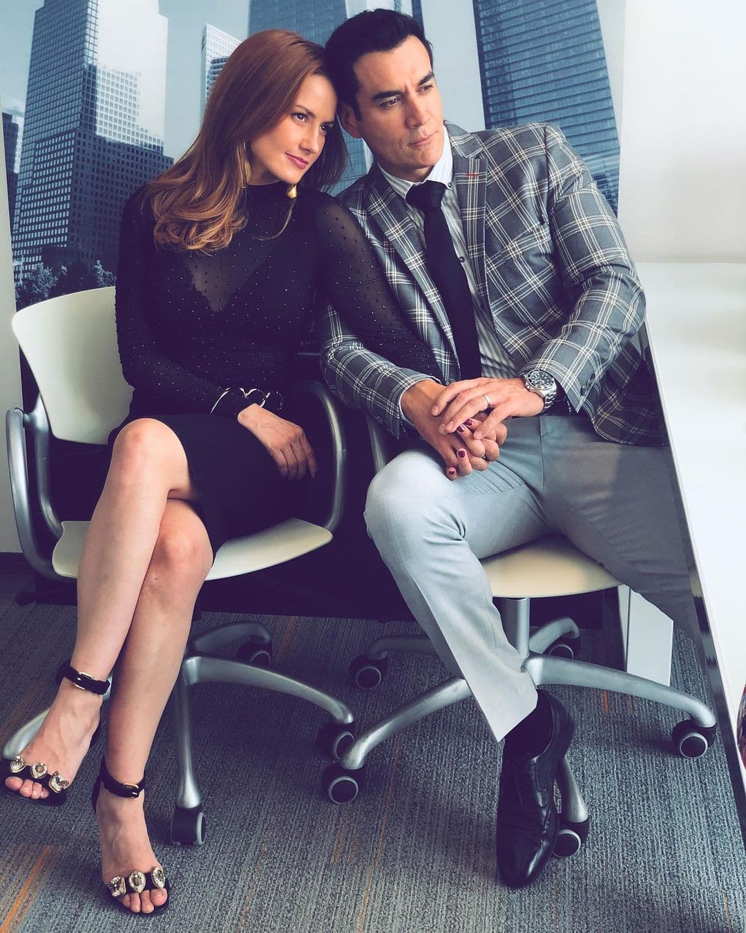 Asimismo, se convirtió en parte del elenco de 
<b>Vencer el Desamor</b>, donde dará vida a Álvaro Falcón, un hombre que parecerá tenerlo todo, pero que guardará muchas cosas en su corazón.