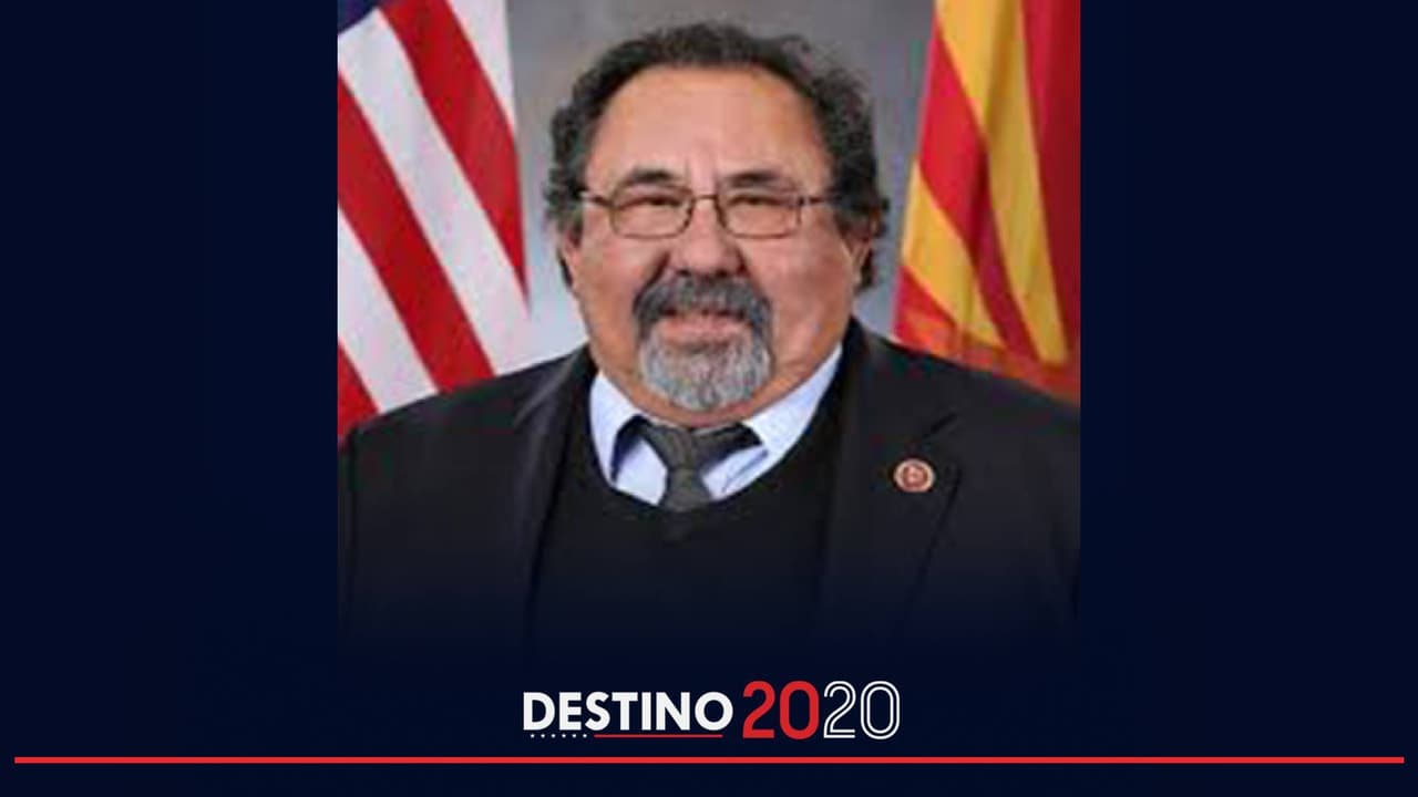 Raúl Grijalva gana la contienda por el distrito 3 para la Cámara de Representantes