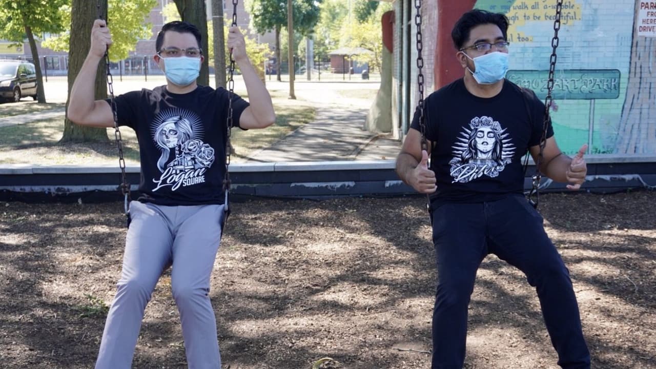 Dúo de Logan Square lanza la marca de ropa Herencia 312, en honor a los barrios latinos de Chicago