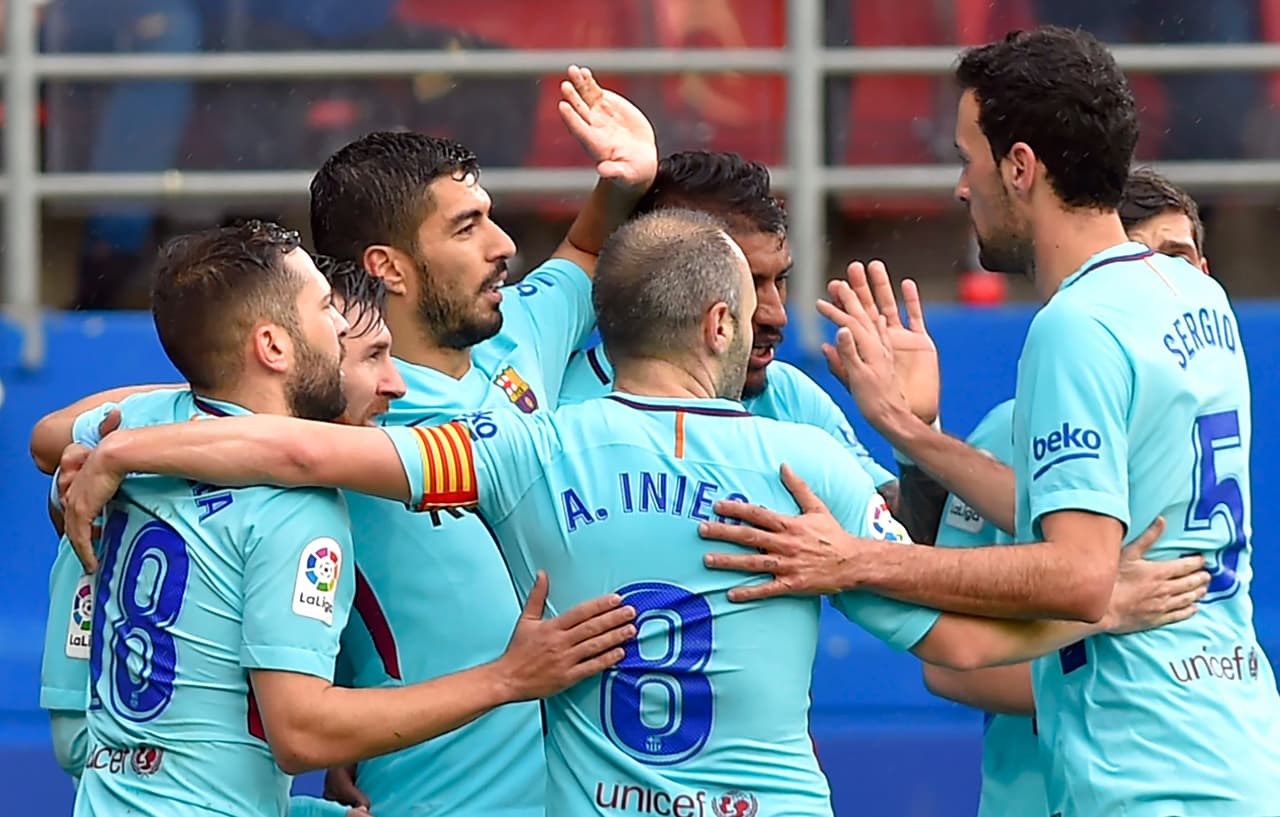 El uruguayo Luis Suárez y el español Jordi Alba fueron los encargados de marcar los goles del equipo catalán.