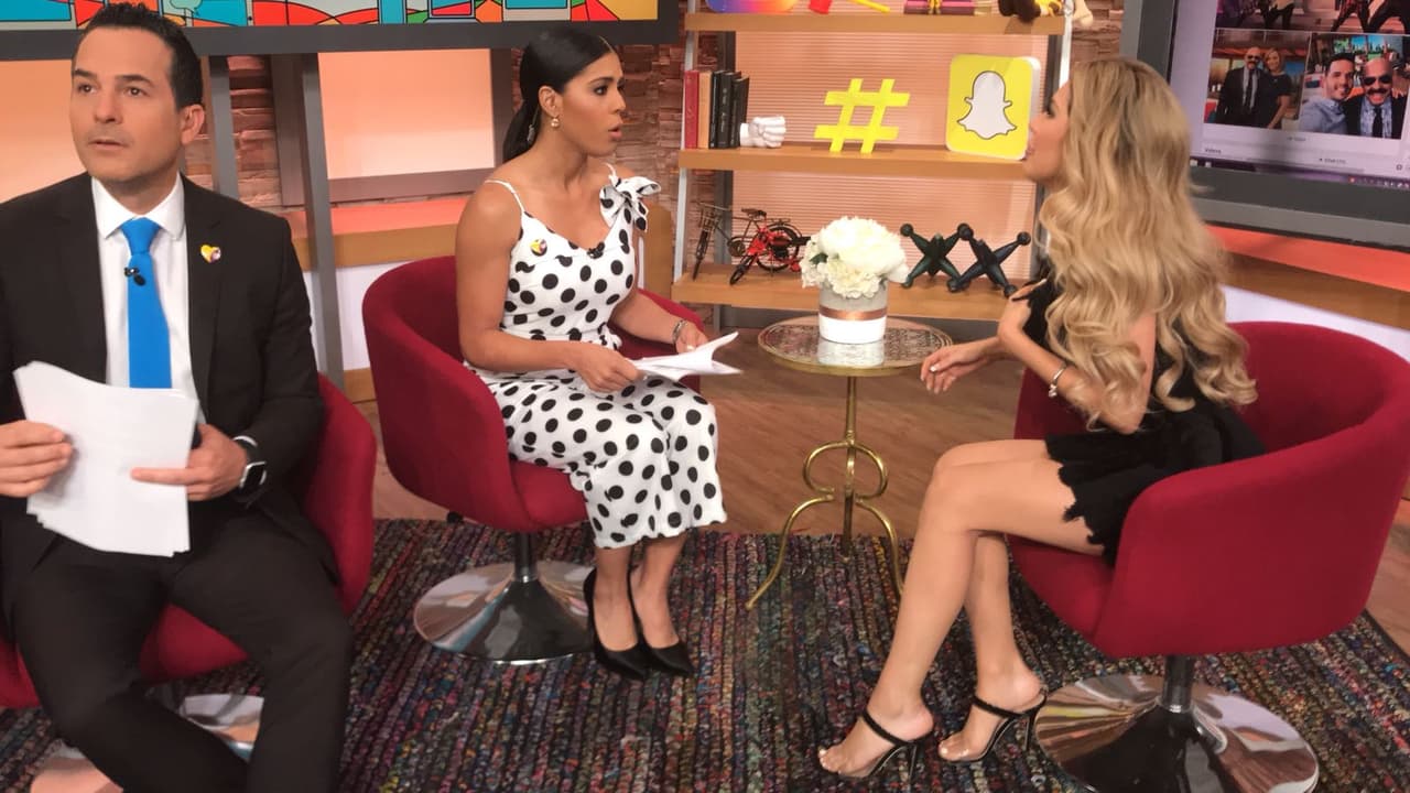 Detrás de cámaras la charla continuó. Francisca quería saber más de esta joven que tiene una gran cantidad de seguidores en sus redes.