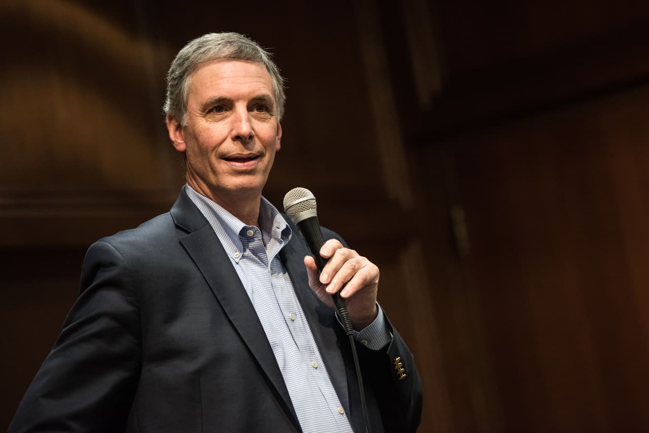 Tom Rice, representante republicano por Carolina del Sur a última hora también votó a favor del impeachment.
<br>