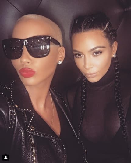 Y hasta Amber, que por cierto, se tomó una selfie con Kim Kardashian.