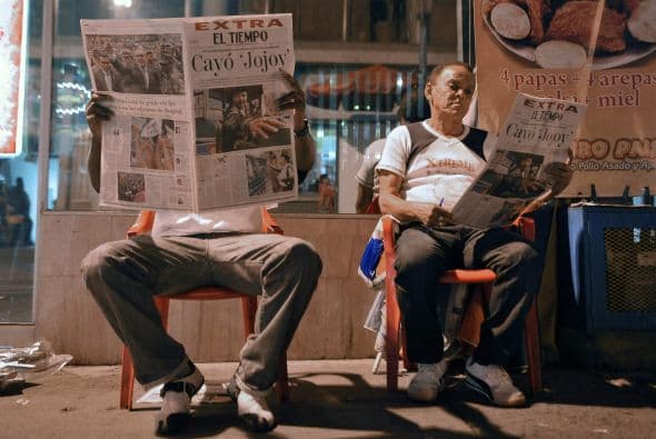 Gloria Polanco, quien permaneció secuestrada por las FARC entre julio de 2001 y febrero de 2008, lo calificó como un "hombre muy frío, muy calculador, al que no le corre sangre por las venas".