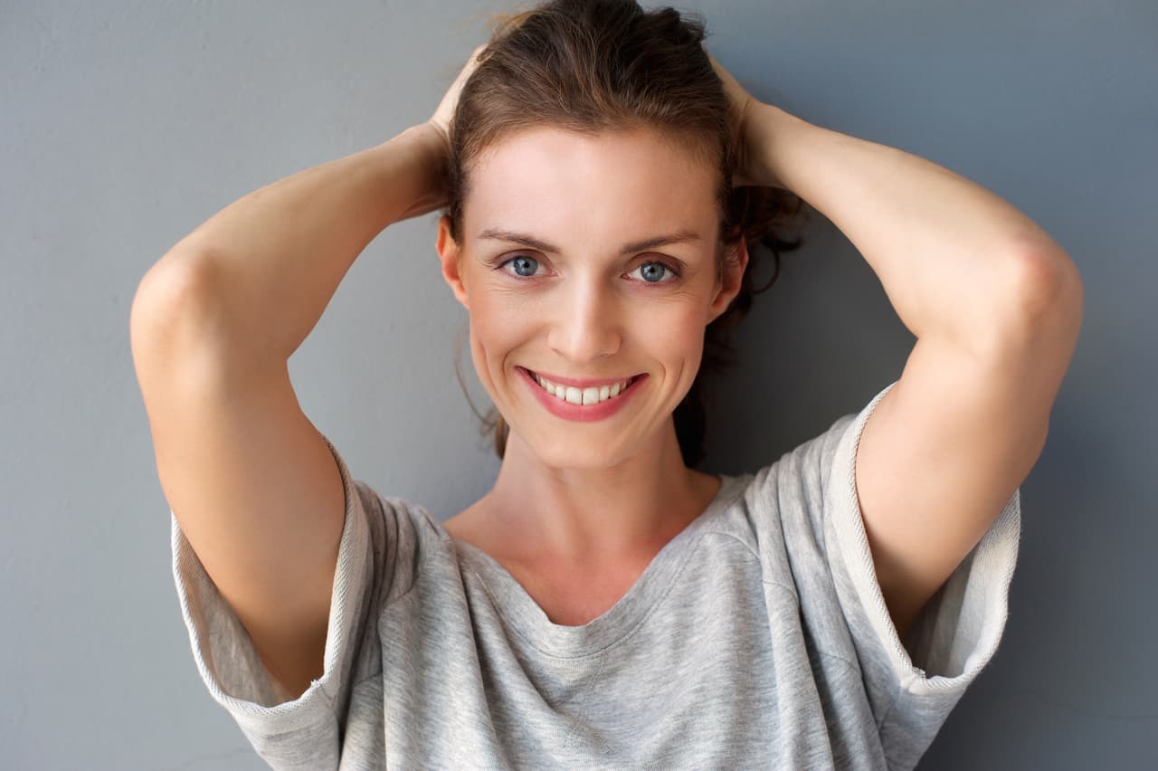 <b>Acuario</b>
<br>Tu signo del elemento aire es el undécimo del zodíaco ¡el gran revolucionario de las ideas! Imprevisible y espontáneo, original, creativo y humanitario, proyectado al futuro y lleno de ideas innovadoras y espectaculares, un ser humano muy especial y admirable.