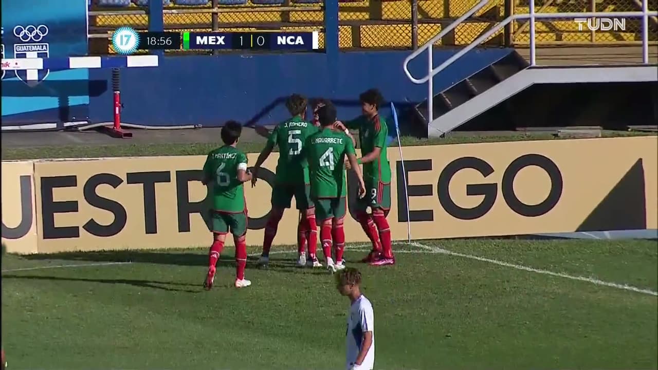¡Cayó el primero! Fidel Barajas se escapa y pone el 1-0 de México