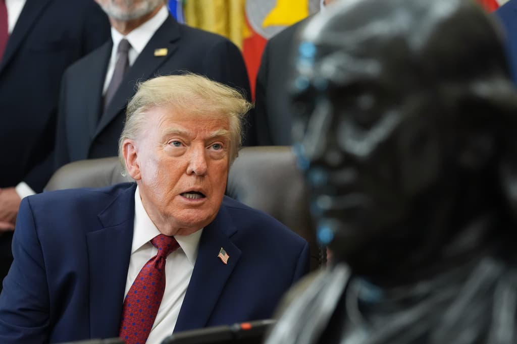 El presidente Trump confirma su arrepentimiento por haber nombrado a la Corte Suprema a los jueces Gorsuch, Barrett y Kavanaugh