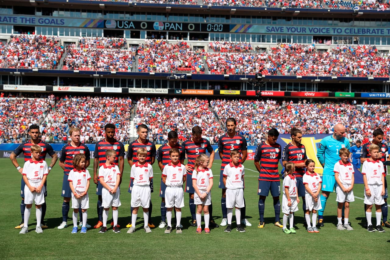 De hecho, la federación estadounidense de fútbol felicitó a la afición por Twitter: “Nashville, te superaste a ti mismo. Gracias a todos los 47,622 aficionados que establecieron un nuevo récord de asistencia para un partido de fútbol en Tennessee!”, leía el mensaje de la federación.