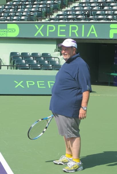 A jugar tenis con El Gordo y La Flaca