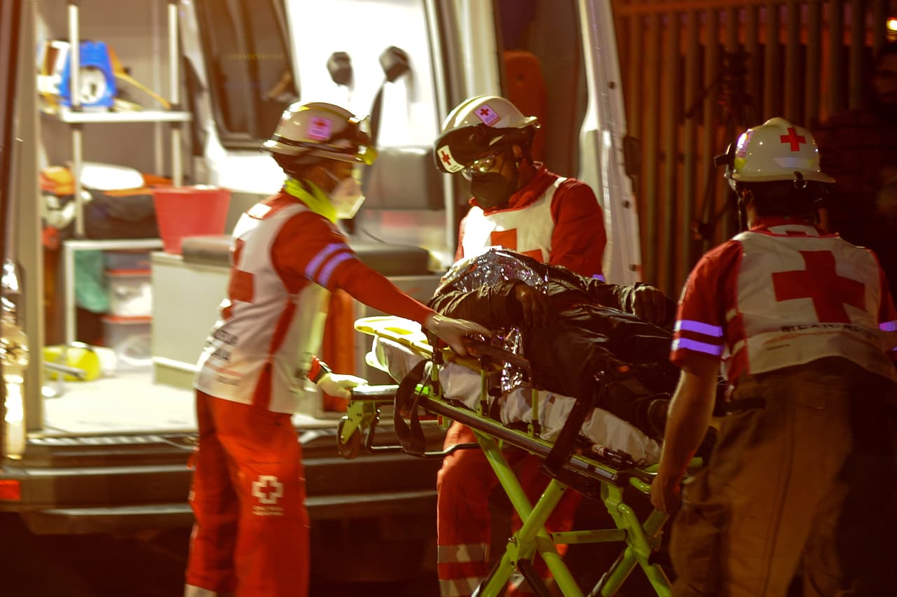 El presidente de México dijo que los detenidos pusieron colchonetas del albergue en la puerta y les prendieron fuego. 
<br>