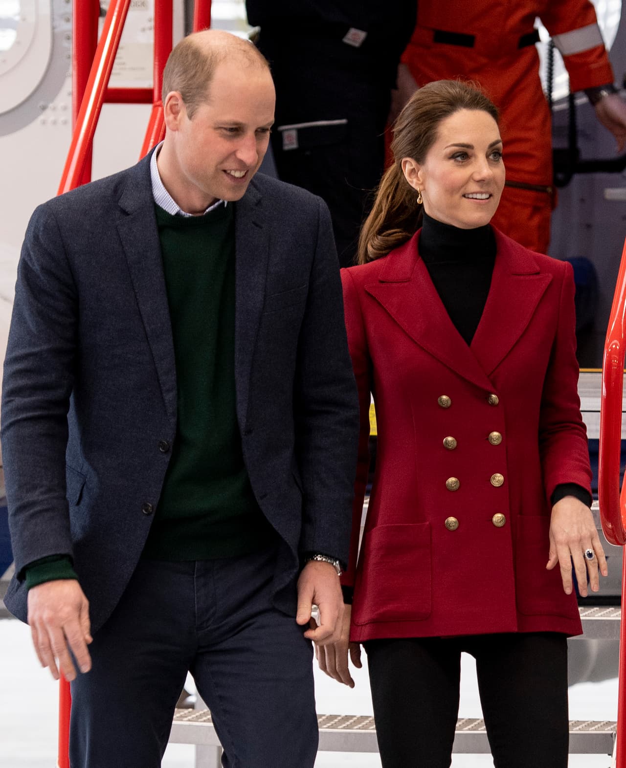 Esto se debió a que 
<b><a href="https://time.com/3667608/william-kate-middleton-instagram/ " target="_blank">cuando se abrió esa cuenta</a></b>, se informó que en esa plataforma se darían a conocer las labores de los príncipes William y Harry, y de Kate Middleton. Más adelante, cuando se hizo oficial la relación entre Harry y Meghan, se unió la exactriz a esta dinámica.