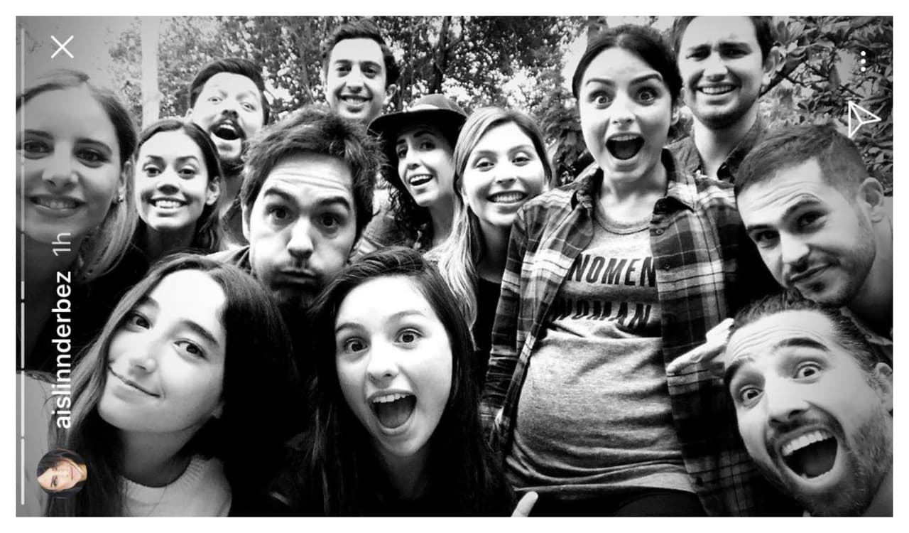 El vientre de Aislinn Derbez está creciendo y Lorenza, la hija de Mauricio Ochmann, es la más ansiosa por conocer a su hermanito o hermanita.