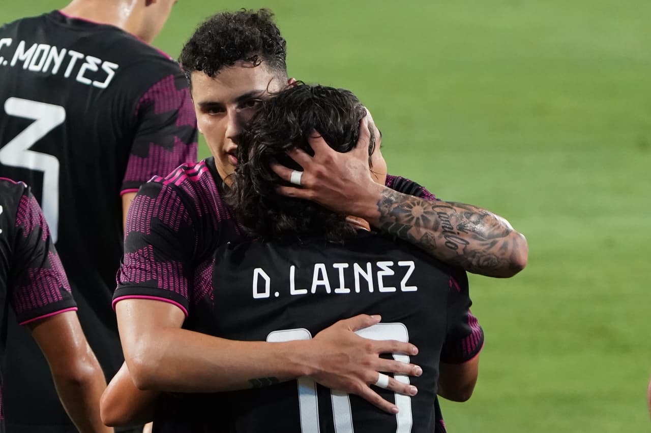 Con goles de Diego Lainez, Carlos Rodríguez y Henry Martin, México golea 3-0 a Panamá y el conjunto de Jaime Lozano comienza a ilusionar a los mexicanos.