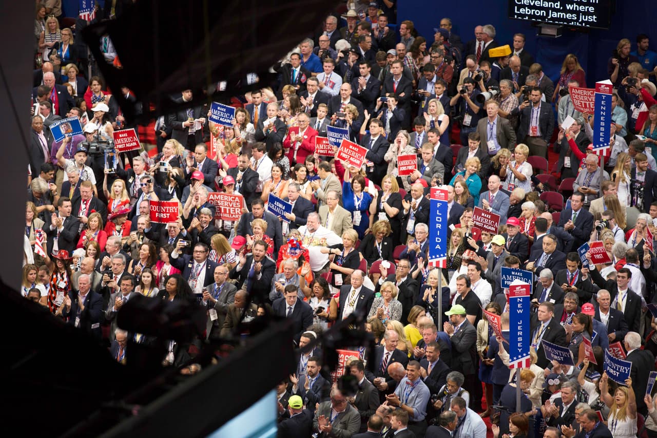 Una toma general del piso de la convención republicana en Cleveland.