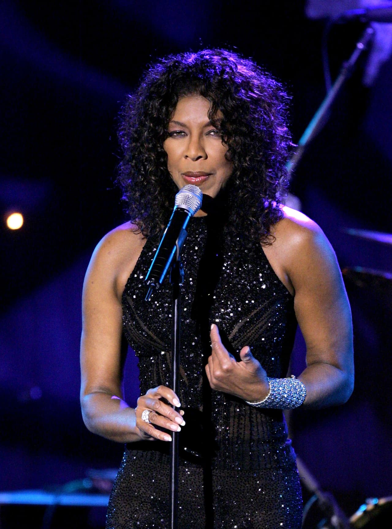 Nacio el 6 de febrero de 1950.