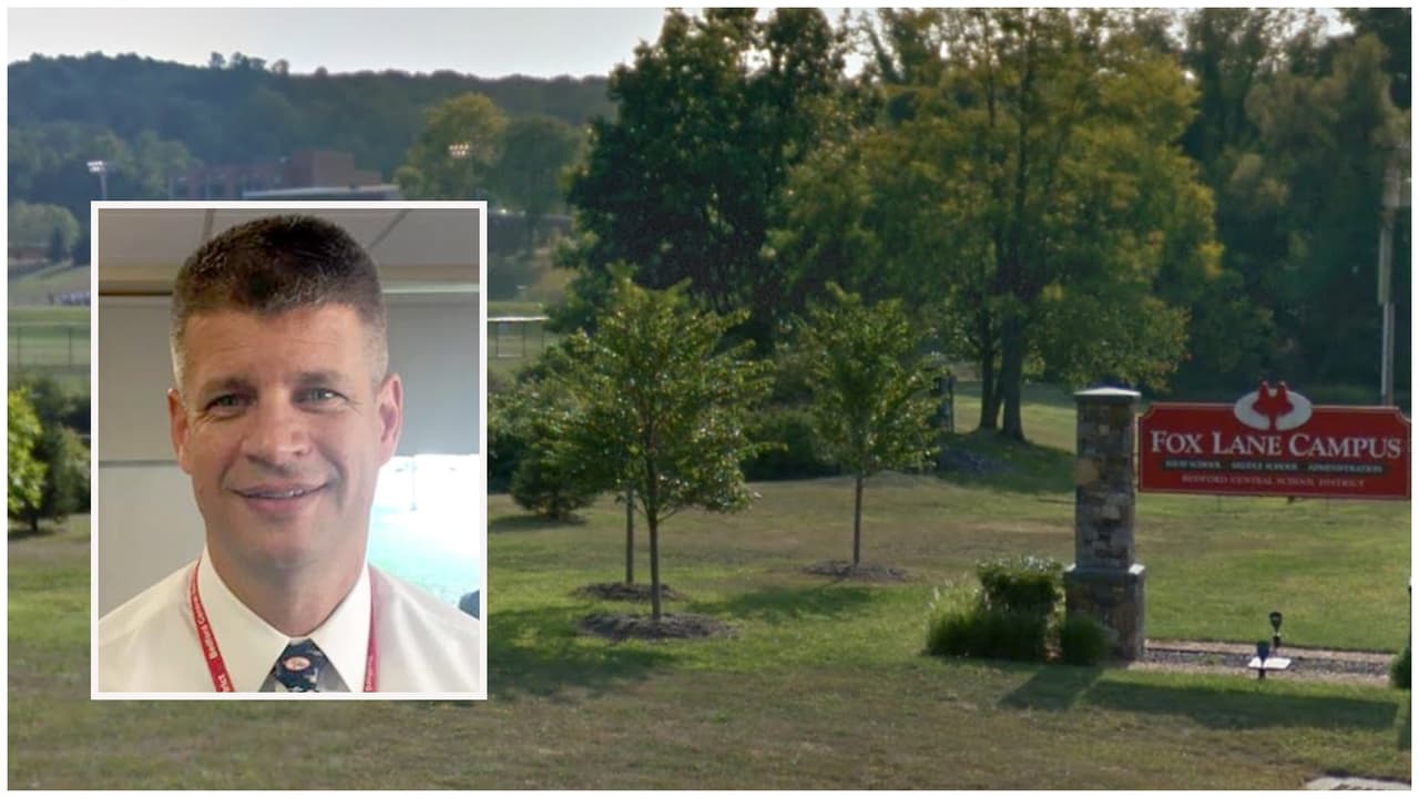 Brett Miller ya no es principal del distrito escolar pero permanecerá en otra posición mientras encuentra otro trabajo.