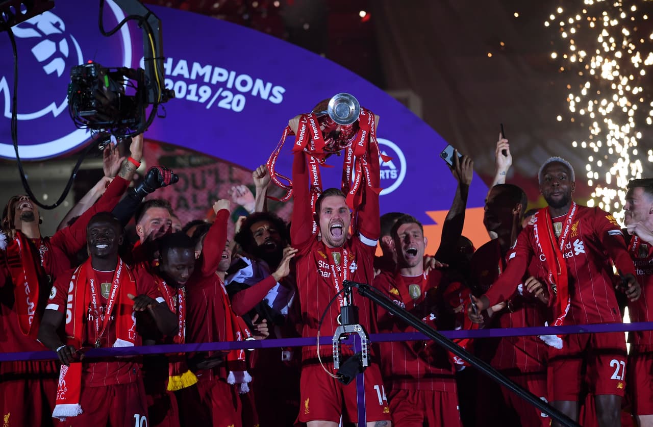 Las mejores imágenes de los festejos del los campeones de la Premier League 2019-2020.