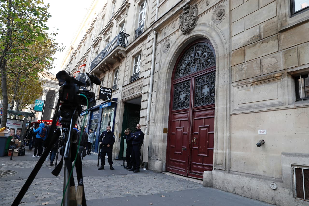 Cuatro años después del incidente, Yunice Abbas publica un libro en el que relata su versión del atraco.