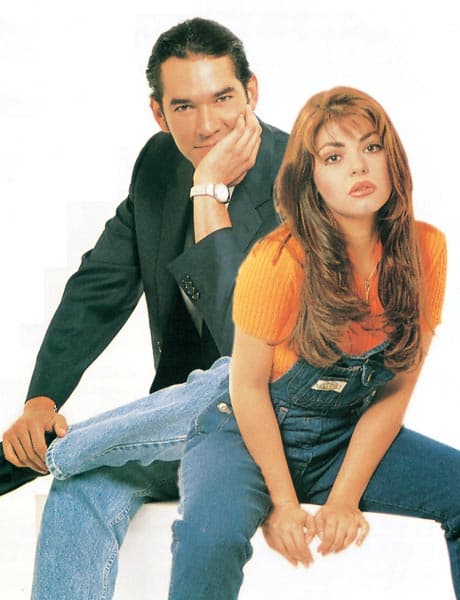 En 1997 protagonizaron 'Salud, dinero y amor', donde su romance se 'cocinó', a pesar de que Eduardo dijo al productor y al director del melodrama que Cantoral era una "niña berrinchuda e insoportable", recordó Itatí.
<br>