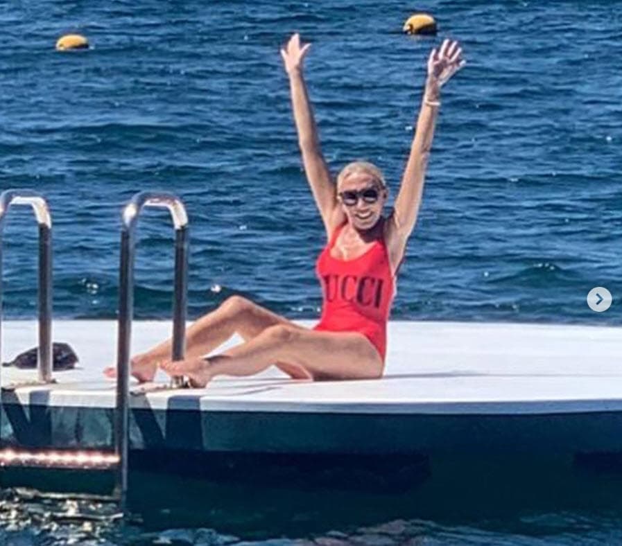 Aunque como bien lo explicó, ese tipo de imágenes es algo habitual en ella, en esta ocasión se dio el tiempo de contestar muy a su estilo a quienes la señalaron por publicarlas en Instagram. 
<br>