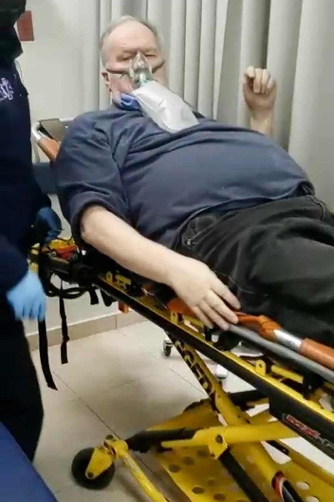 <b>"Ha pasado por mucho",</b> explicó sobre Thomas Markle en declaraciones para la cadena británica GB News este miércoles 25 de mayo. 
<br>