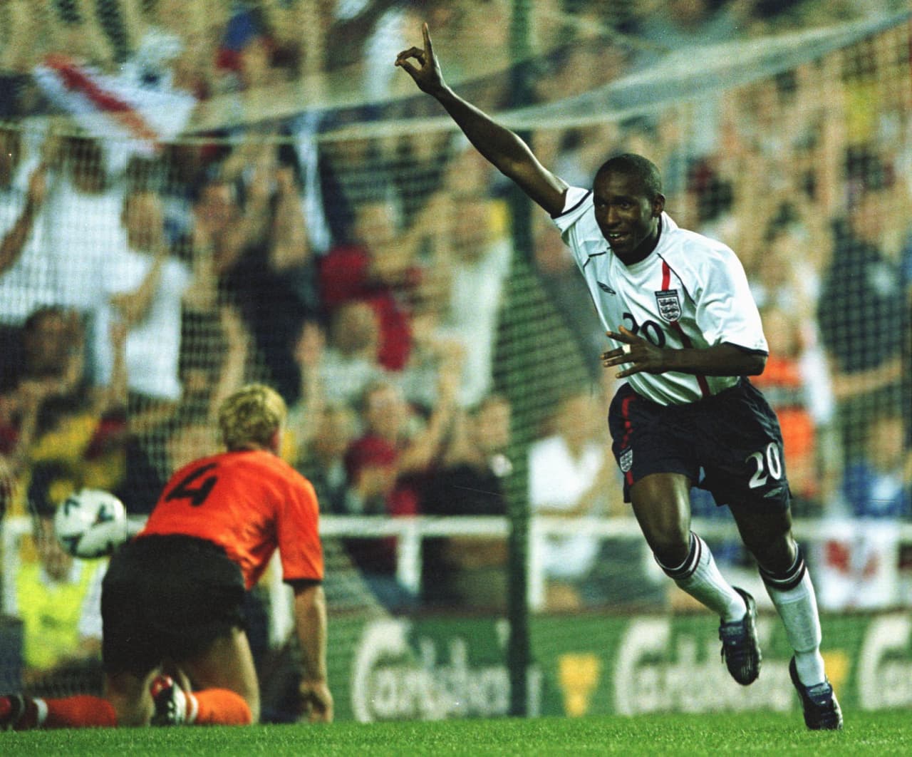 West Ham, Bournemouth, Tottenham, Toronto, Sunderland e Inglaterra han sido sus equipos.