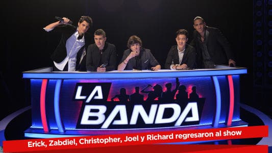 Los chicos llegaron para apoyar a las chicas y chicos que audicionaron este año.