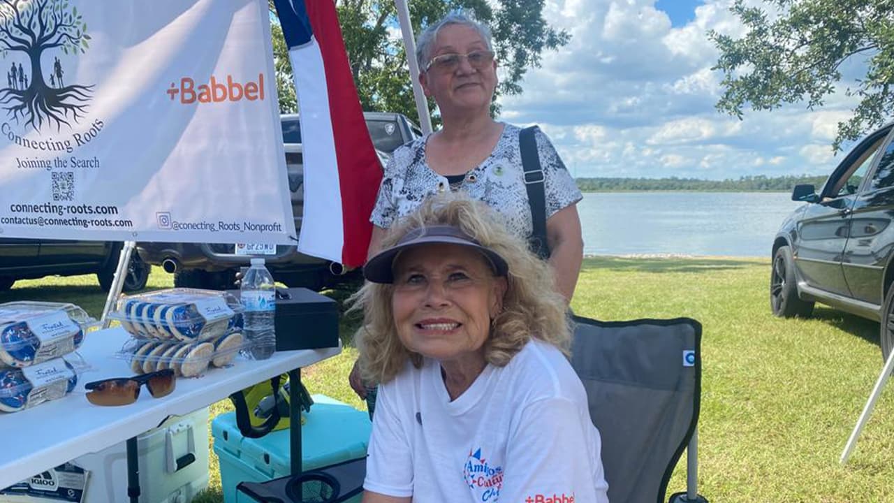 Estuvieron presentes en la fiesta Hilda Quezada y Carol Graf, madres biológica y adoptiva del bombero Tyler.