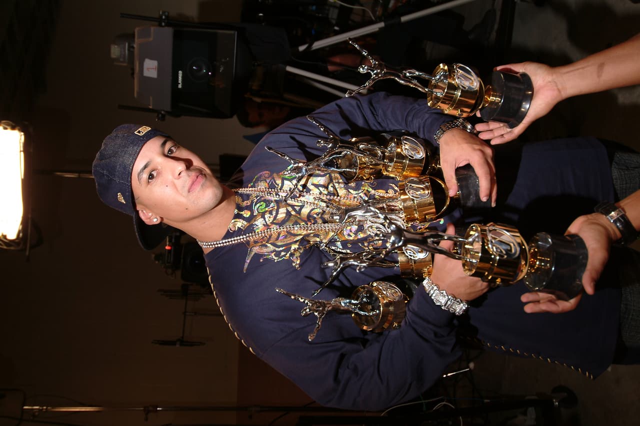 Su mejor año fue en 2005, cuando se convirtió en ganador indiscutible al llevarse a casa seis trofeos de las nueve nominaciones que sumó en esa entrega.