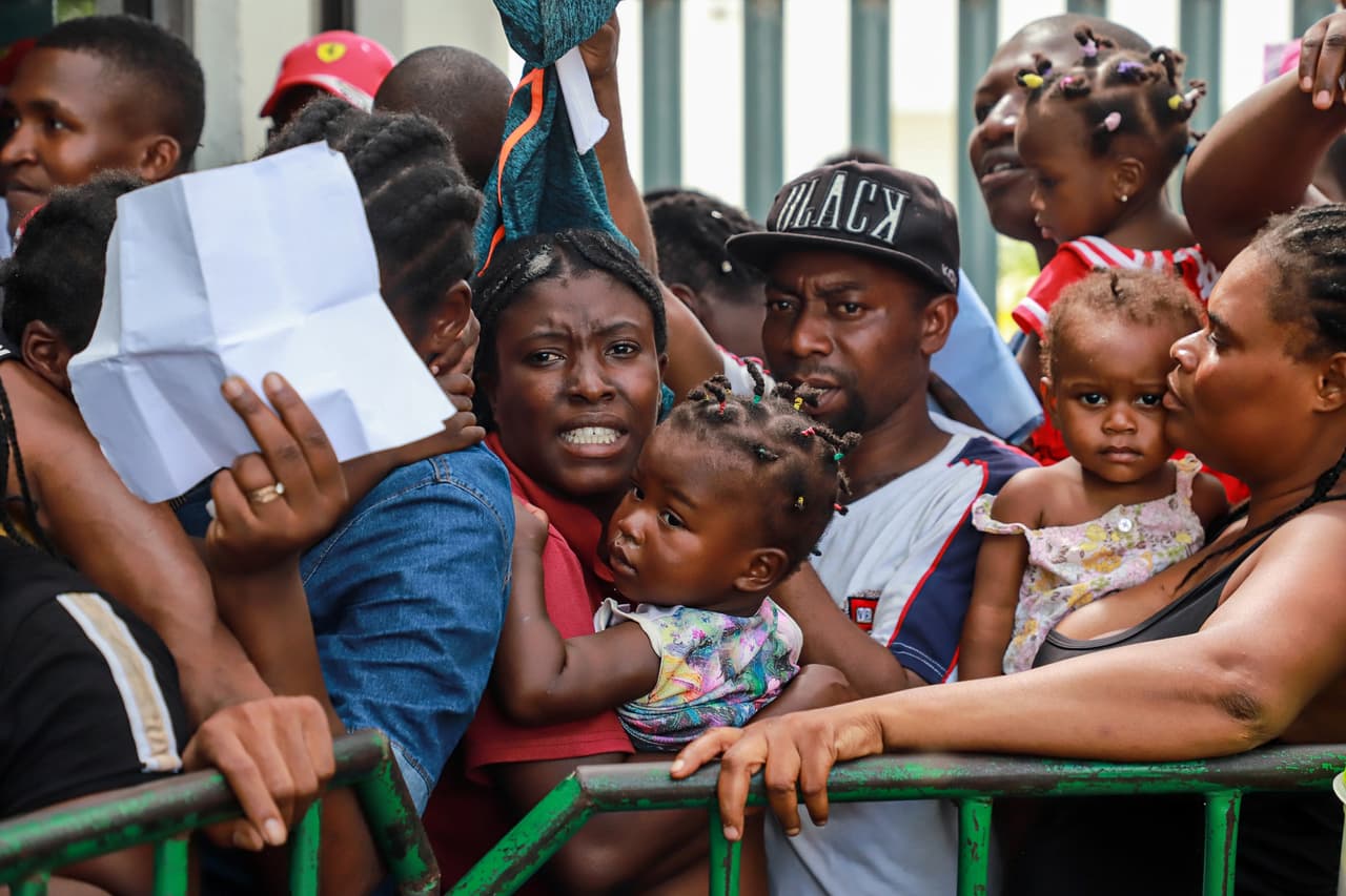 México registra cifra récord de solicitudes de asilo: haitianos y cubanos, los que más aplican 