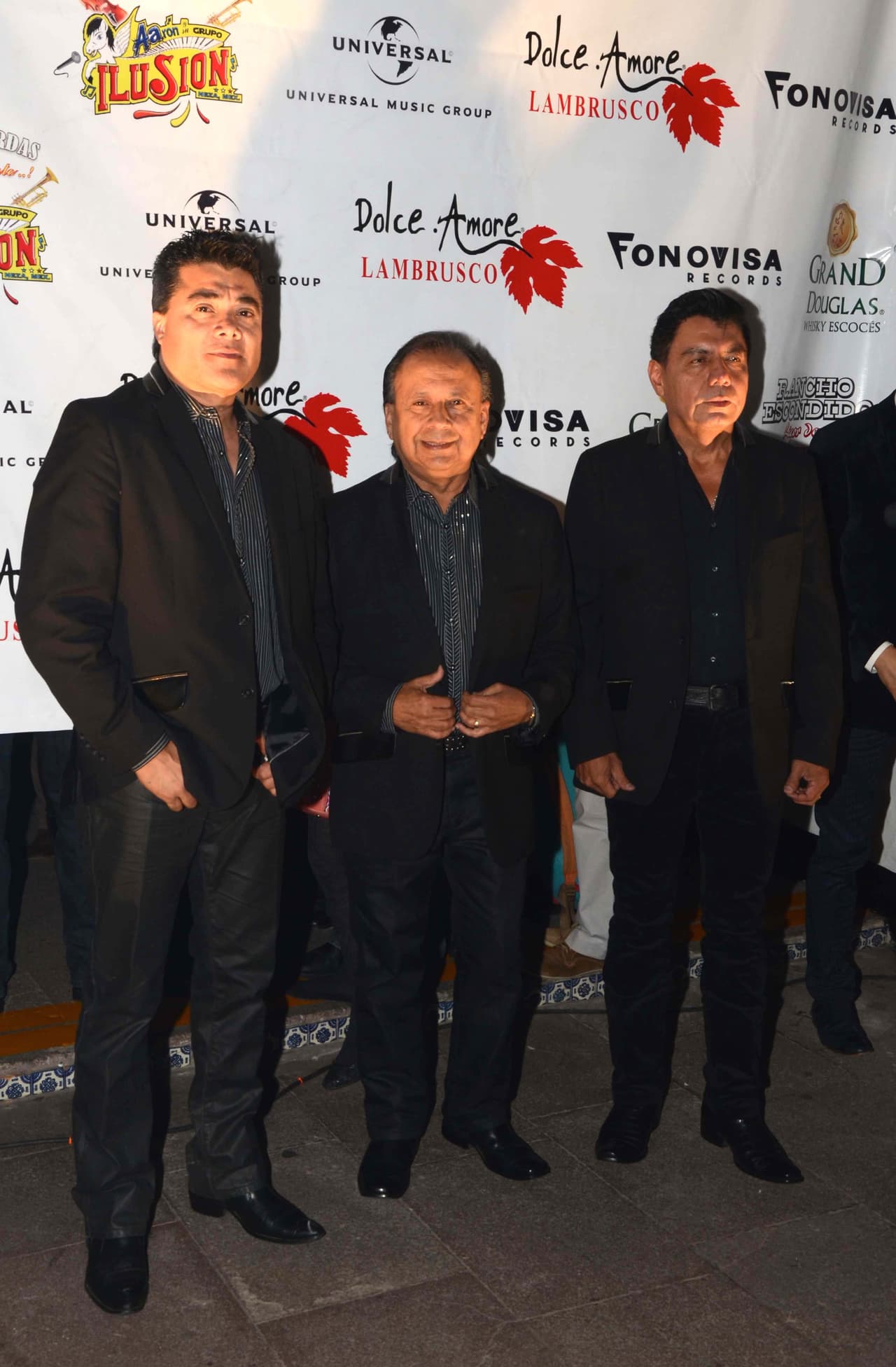 El gran ganador de la noche fue el tema ‘El za za za’, del grupo Liberación. Imposible olvidar la frase: “Mesa que más aplauda le mando a la niña, le mando a la niña”.