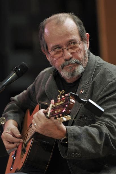 Este será su cuarto viaje a República Dominicana, país que visitó por primera vez en 1974. Regresó en 2006 y ofreció un concierto gratuito en 2007 ante 20 mil espectadores.