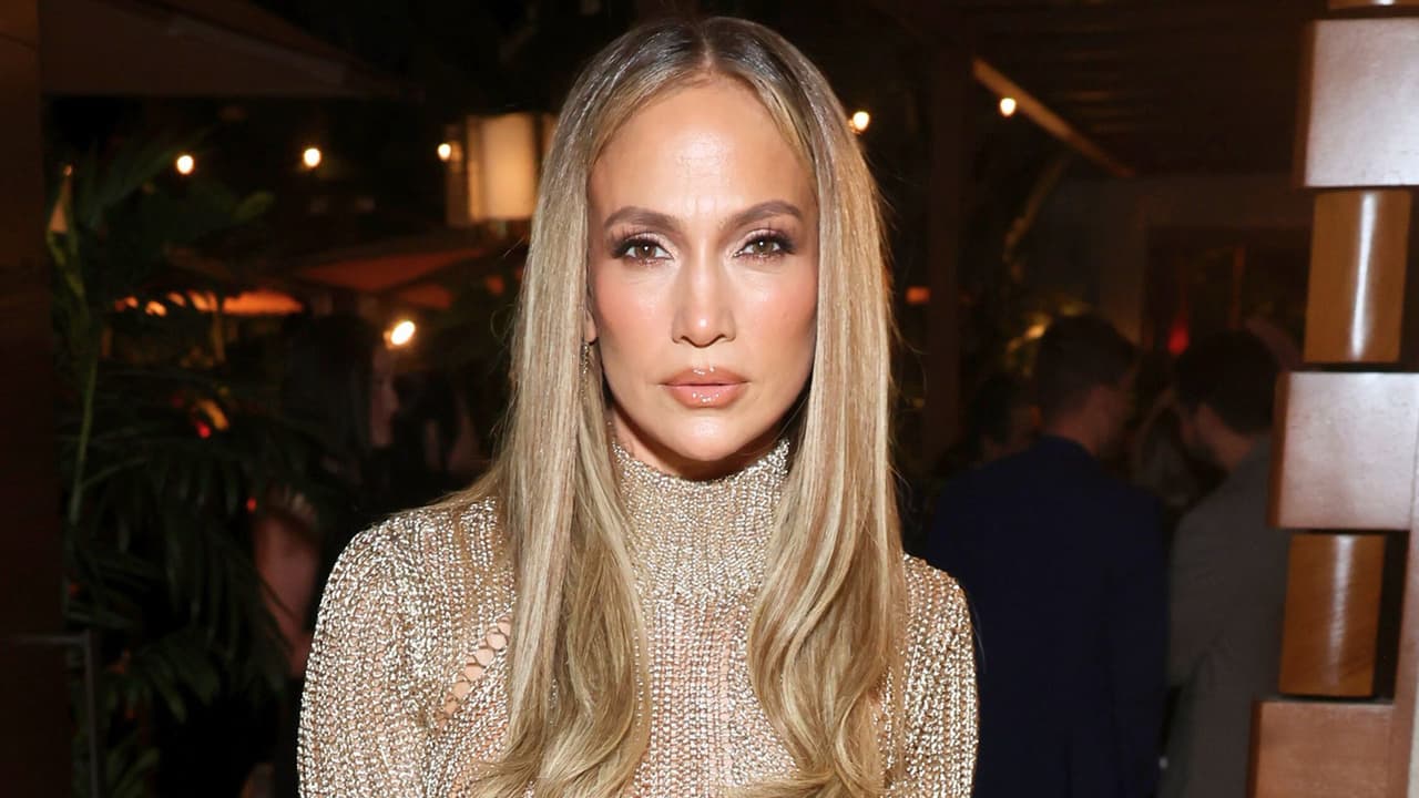Jennifer Lopez estalla las redes al aclarar lo que vale su amor