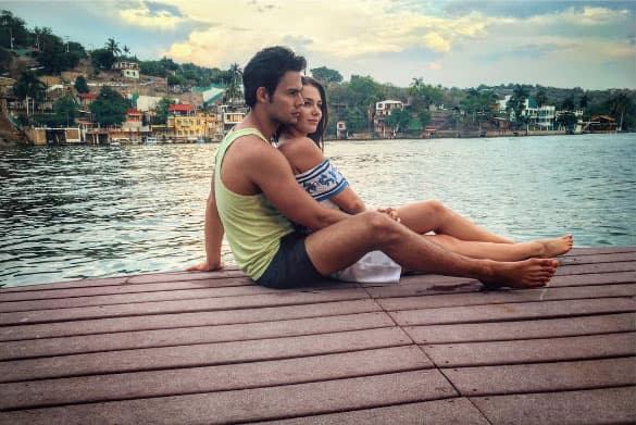 Al igual que la rusa, el actor reconoció que "
<b><a href="https://www.univision.com/shows/el-break-de-las-7/cebolla-quemada-y-un-date-por-instagram-emmanuel-palomares-revela-en-el-break-de-las-7-sus-mejores-y-peores-momentos-en-el-amor-video">hubo mucho amor</a> y respeto entre nosotros</b>" y aseguró que "de Irina siempre tendrá muy bonitos recuerdos", por lo que "no cambiaría nada" de su pasado.
<br>