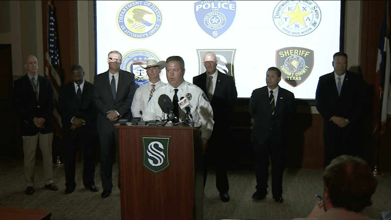 El asesinato creó controversia en la ciudad y comenzó una investigación de alto perfil contra las personas involucradas.
<br>
<br>Hay más personas ligadas al caso: Jesus Gerardo Ledezma Cepeda, Jose Luis Cepeda Cortes y Jesus Gerardo Ledezma Campano. Los tres recibieron sentencias en 2016 por sus papeles en el asesinato en Southlake, detalla información de la fiscalía.