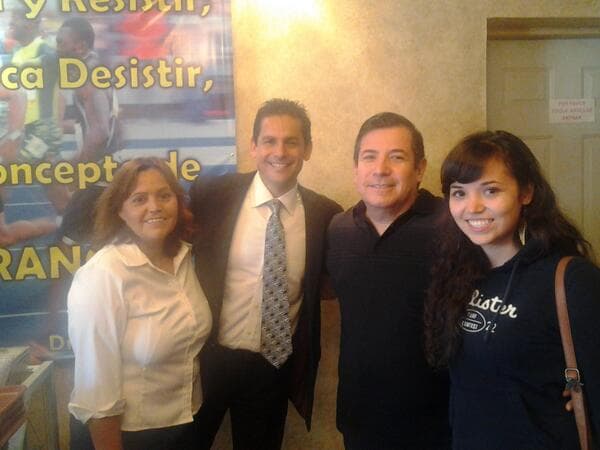 Así que decidió alejarse de "los placeres de la carne y la lascivia" para dedicarse a sus actividades religiosas. Aunque no dio detalles, también dice que hace no mucho se le acercaron para que protagonizara una telenovela pero lo consideró una prueba más para su fe.