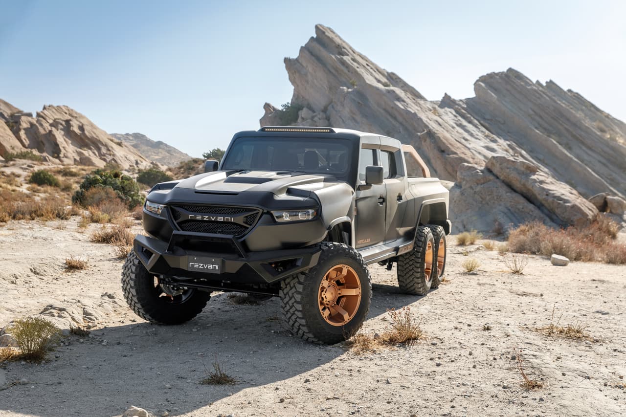El Rezvani Hercules 6x6 Military Edition cuanta con 1,300 caballos de potencia a su disposición.