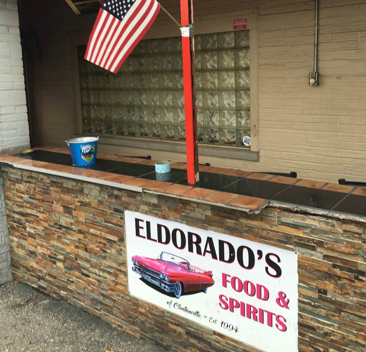 Bar Eldorado’s, punto de encuentro de simpatizantes de Trump