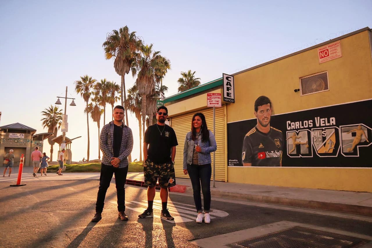 ¡MVP! Mural ‘premió’ la gran temporada de Carlos Vela