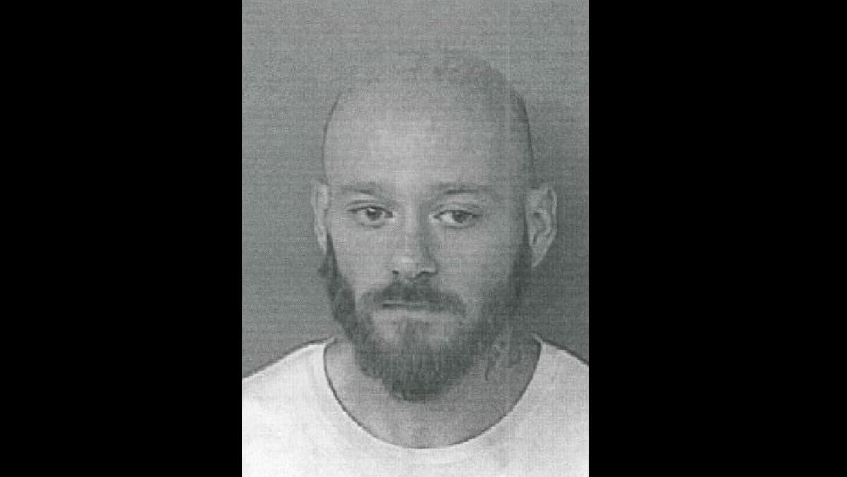 Hombre agrede a puños y patadas a mujer en Añasco 