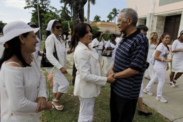 31 de octbre. La disidencia denuncia que Reina Tamayo, madre de Zapata, estuvo detenida junto a otros 40 opositores.