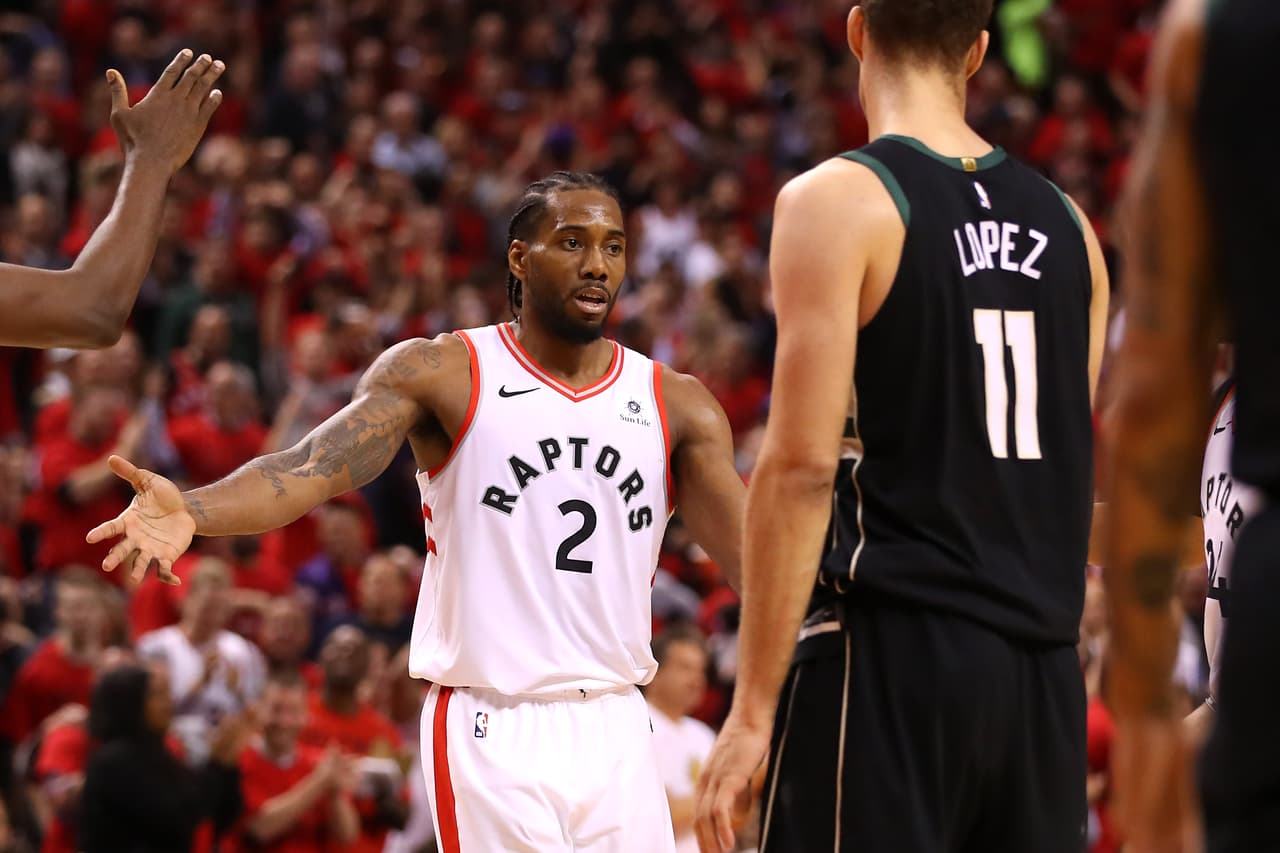 La misión de Kawhi Leonard (2) y los Toronto Raptors continuará en su intento de derribar a la dinastía de los Golden State Warriors en las Finales.