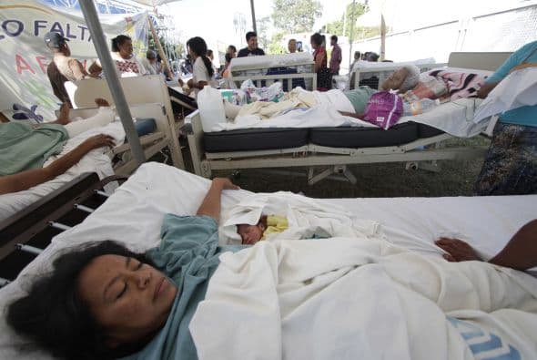 17.-Intoxicados en mitin Al menos 700 indígenas resultaron intoxicados en el sureño estado mexicano de Guerrero, tras comer arroz con huevo en el acto de registro de un candidato a diputado federal, informaron fuentes sanitarias.