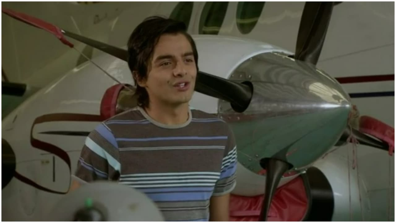 Carlos Felipe Sánchez interpreta a Richi de joven en la Viuda Negra.